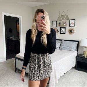 Verge Girl Button Skirt